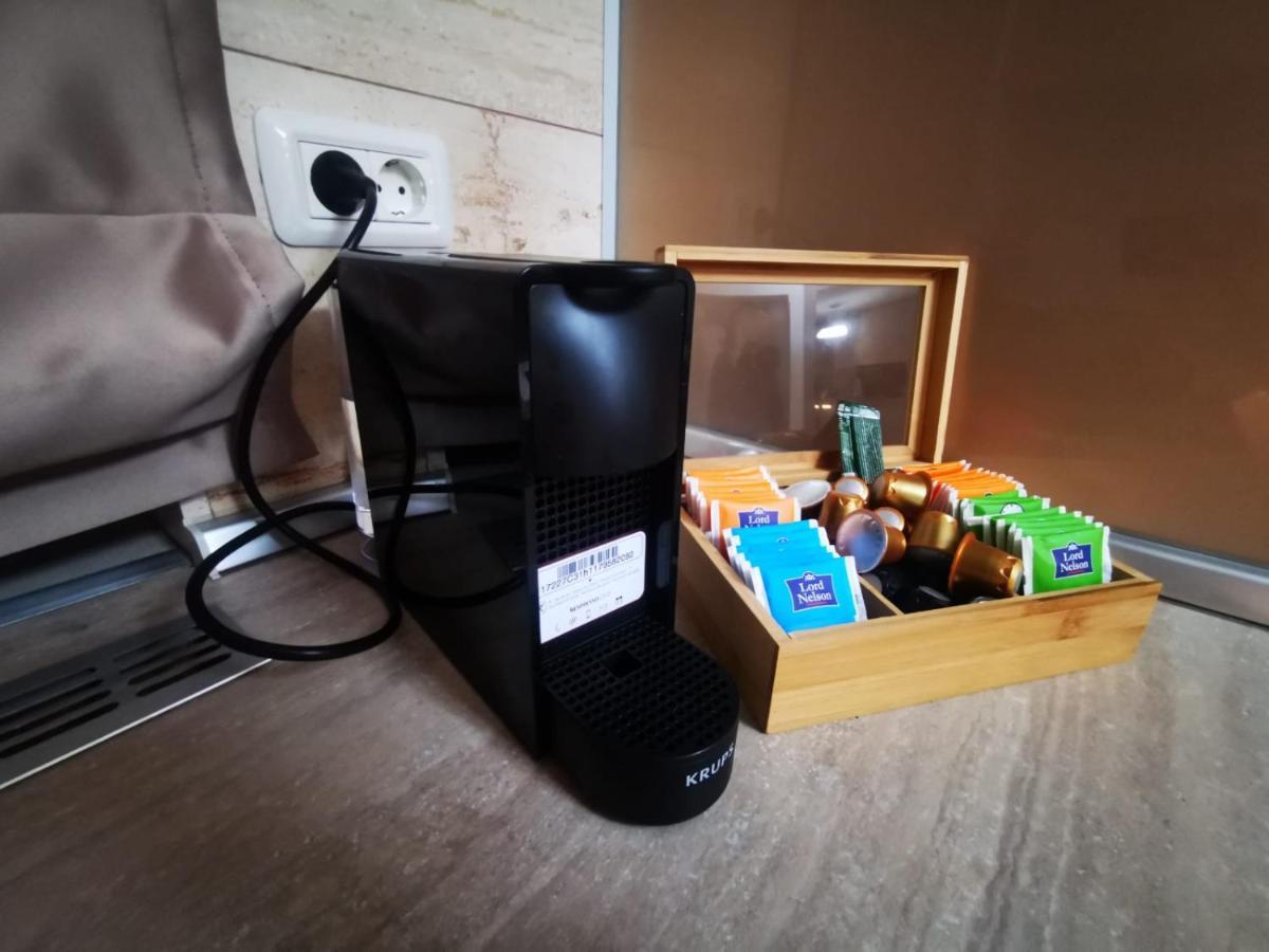 Luxury Apartment. 10 Minutes Taxi Ride To Center Timisoara Exterior photo