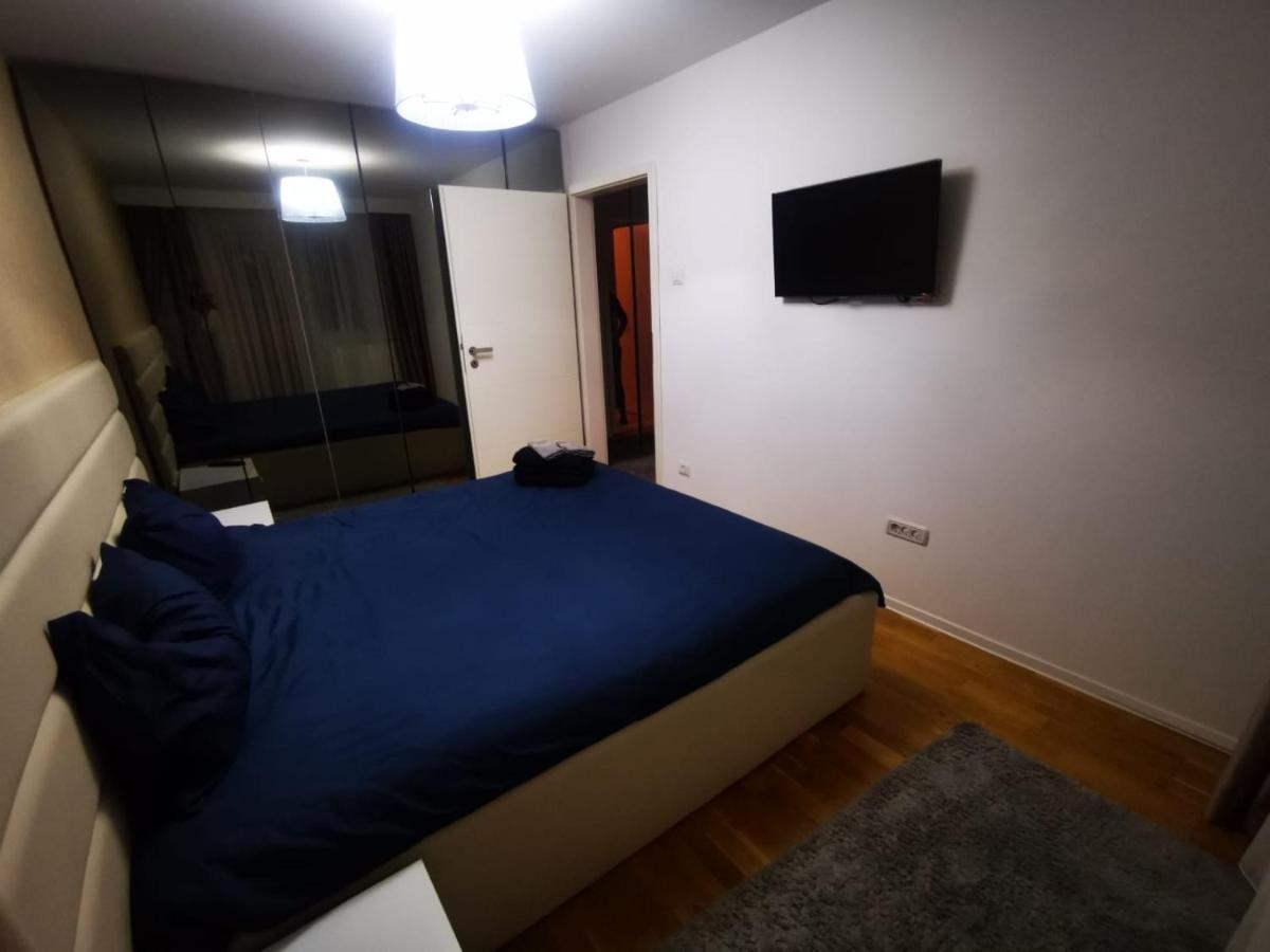 Luxury Apartment. 10 Minutes Taxi Ride To Center Timisoara Exterior photo